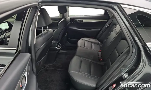 Hyundai Grandeur 2022 2.5 автомат (гидро), миниатюра 11 Hyundai Grandeur 2022 2.5 автомат (гидро), миниатюра 11