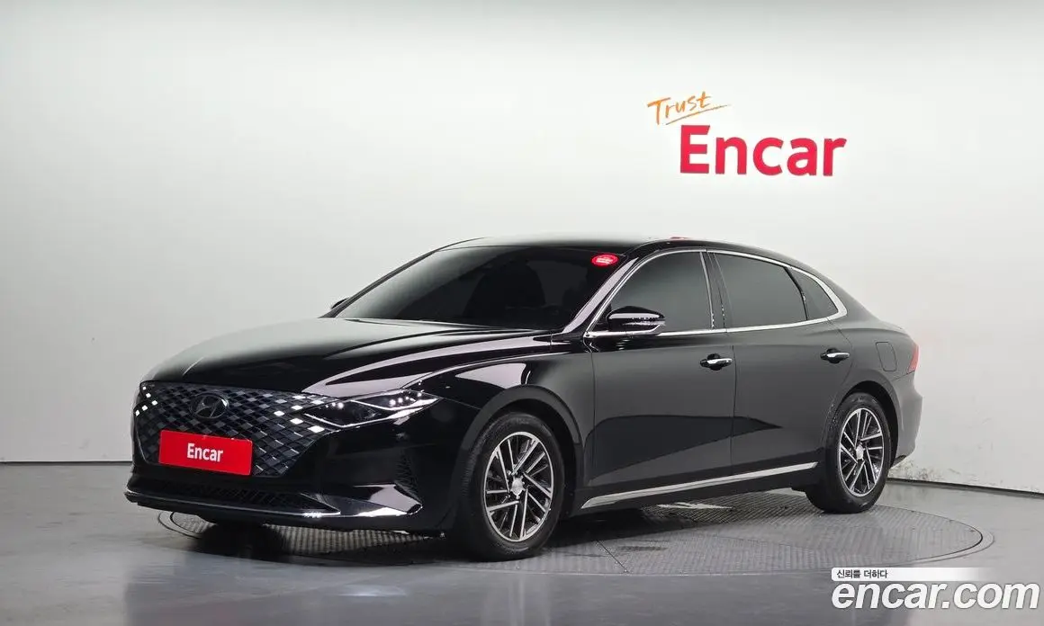 Hyundai Grandeur 2022 2.5 автомат (гидро), фото 1 Hyundai Grandeur 2022 2.5 автомат (гидро), фото 1