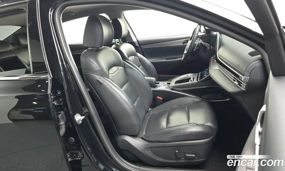 Hyundai Grandeur 2022 2.5 автомат (гидро), фото 16 Hyundai Grandeur 2022 2.5 автомат (гидро), фото 16