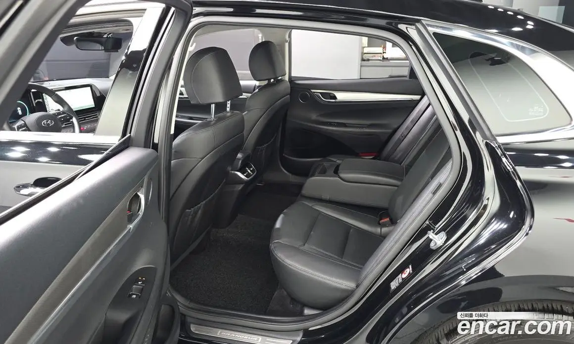 Hyundai Grandeur 2022 2.5 автомат (гидро), фото 17 Hyundai Grandeur 2022 2.5 автомат (гидро), фото 17
