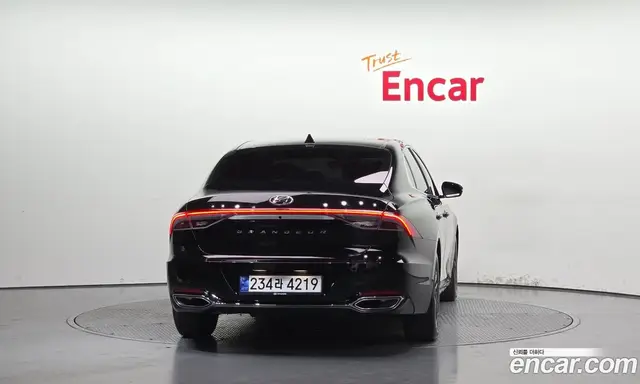 Hyundai Grandeur 2022 2.5 автомат (гидро), миниатюра 4 Hyundai Grandeur 2022 2.5 автомат (гидро), миниатюра 4