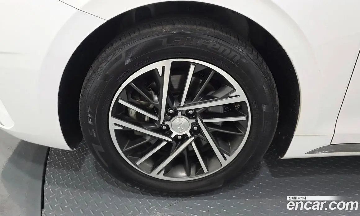 Hyundai Grandeur 2022 3.0 автомат (гидро), фото 5