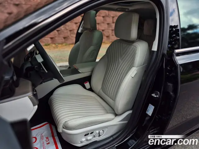 Hyundai Grandeur 2024 2.5 автомат (гидро), миниатюра 8