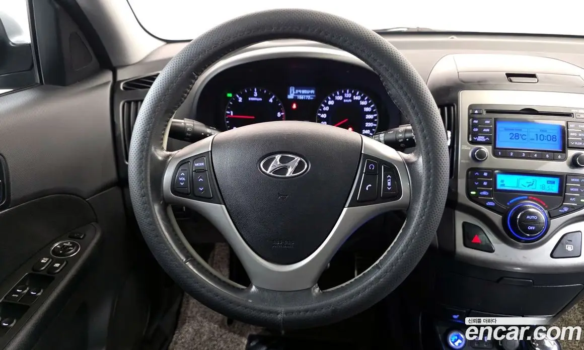 Hyundai i30 2011 1.6 автомат (гидро), фото 16 Hyundai i30 2011 1.6 автомат (гидро), фото 16