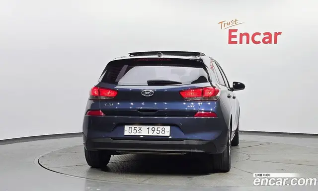 Hyundai i30 2018 1.4 автомат (гидро), миниатюра 4