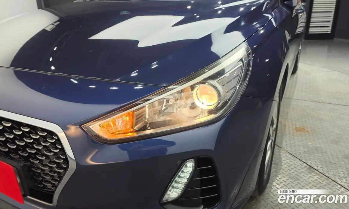 Hyundai i30 2018 1.4 автомат (гидро), фото 8