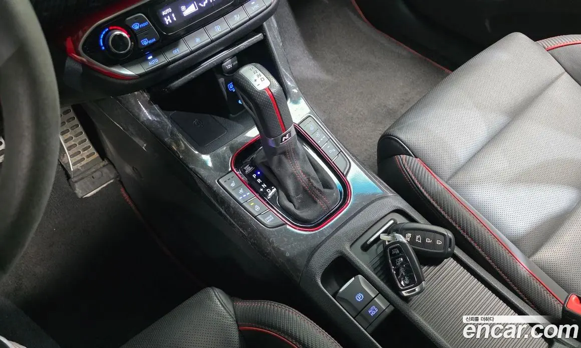 Hyundai i30 2020 1.6 автомат (гидро), фото 9 Hyundai i30 2020 1.6 автомат (гидро), фото 9