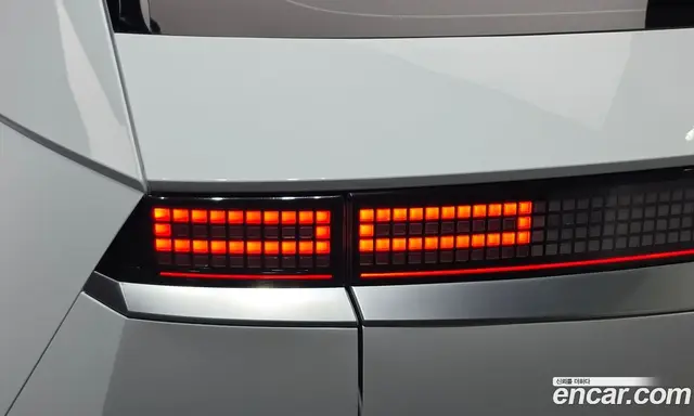 Hyundai Ioniq 5 2022 0.1 автомат (гидро), миниатюра 9 Hyundai Ioniq 5 2022 0.1 автомат (гидро), миниатюра 9