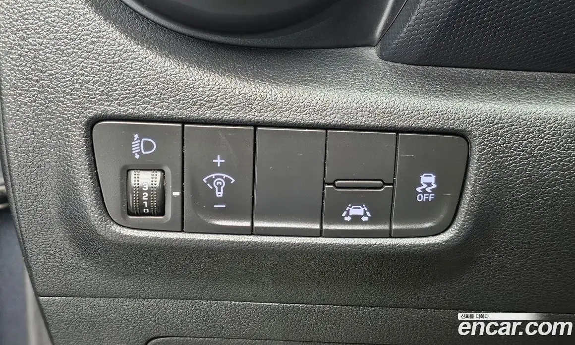 Hyundai Kona 2020 1.6 автомат (гидро), фото 13 Hyundai Kona 2020 1.6 автомат (гидро), фото 13