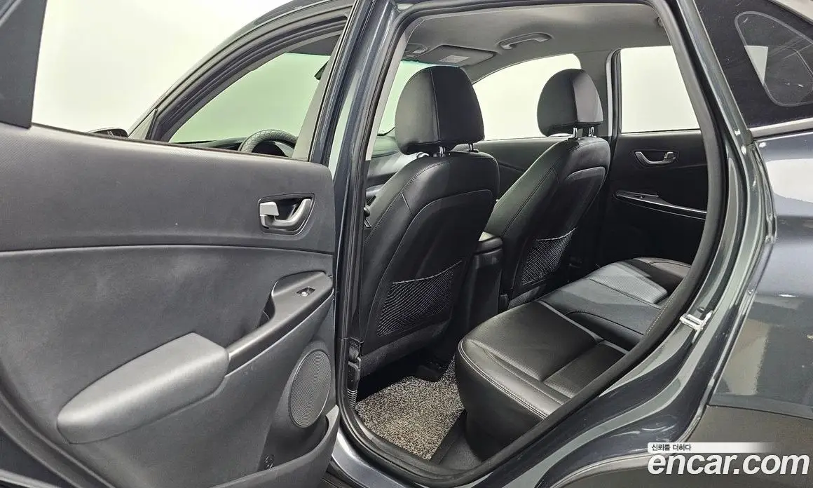 Hyundai Kona 2020 1.6 автомат (гидро), фото 18 Hyundai Kona 2020 1.6 автомат (гидро), фото 18