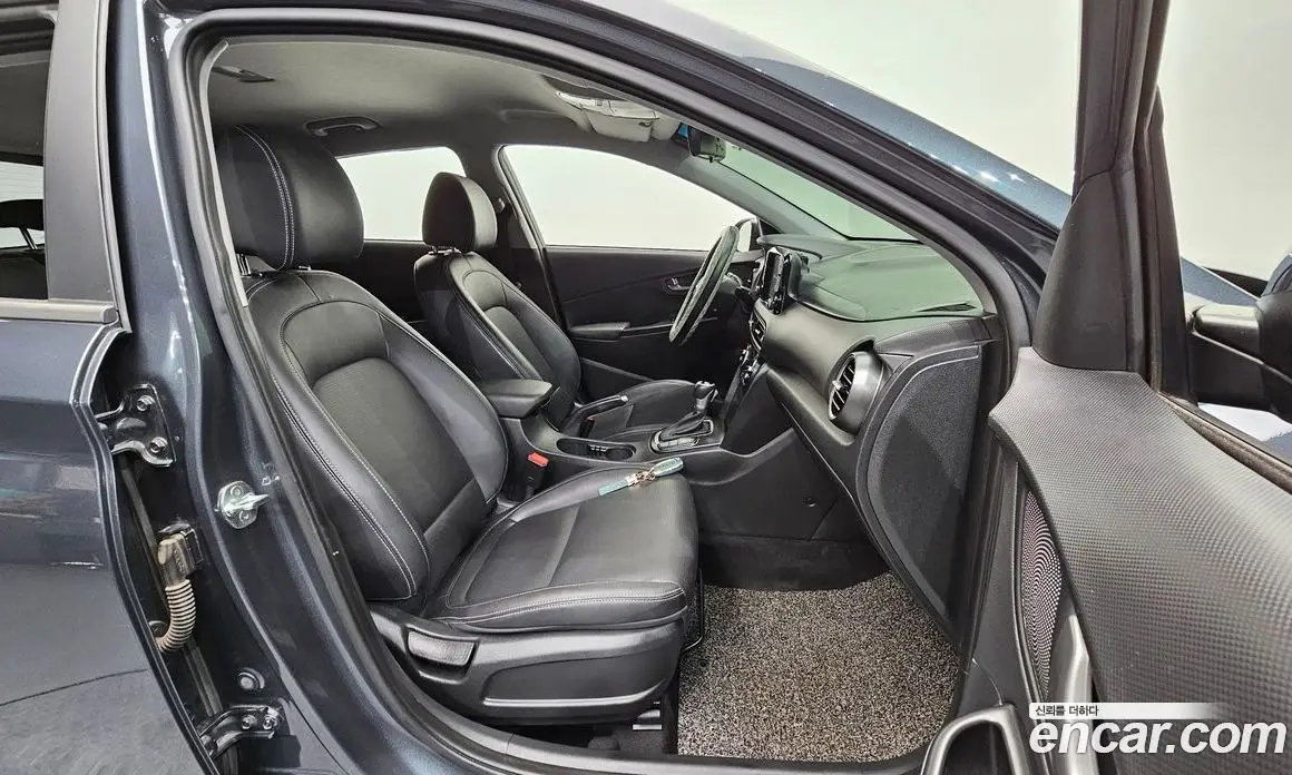 Hyundai Kona 2020 1.6 автомат (гидро), фото 10 Hyundai Kona 2020 1.6 автомат (гидро), фото 10