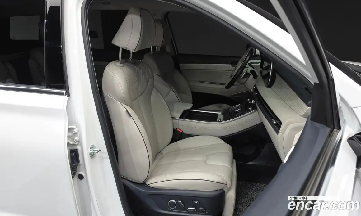 Hyundai Palisade 2023 2.2 автомат (гидро), фото 16