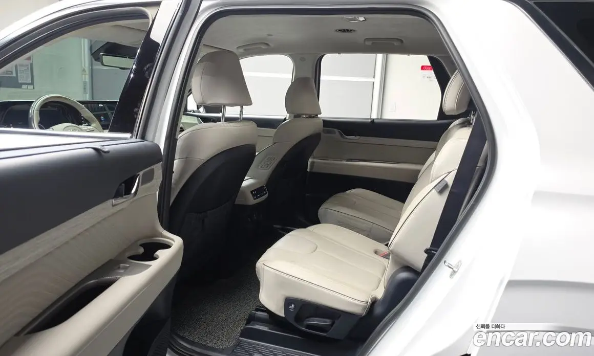 Hyundai Palisade 2023 2.2 автомат (гидро), фото 17