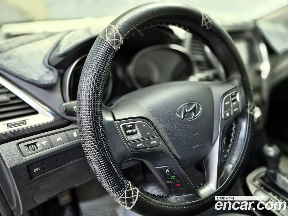 Hyundai Santa Fe 2013 2.0 автомат (гидро), фото 17