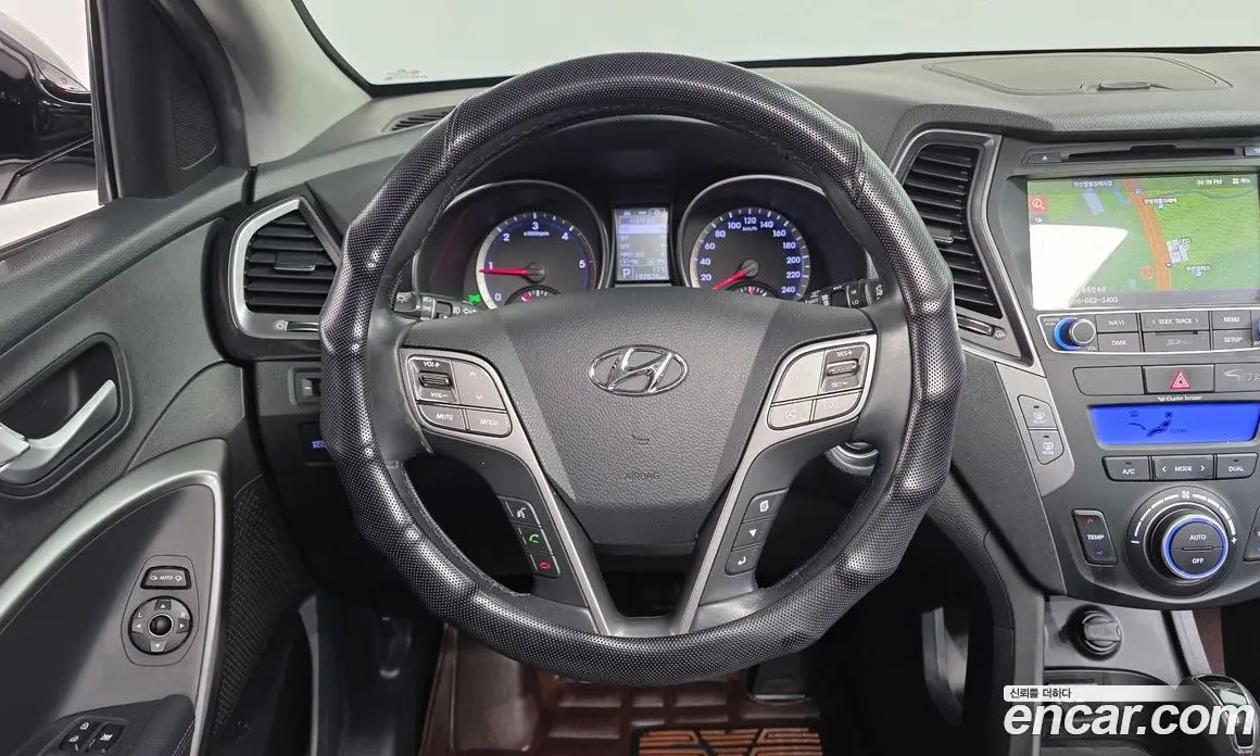 Hyundai Santa Fe 2013 2.0 автомат (гидро), фото 14 Hyundai Santa Fe 2013 2.0 автомат (гидро), фото 14