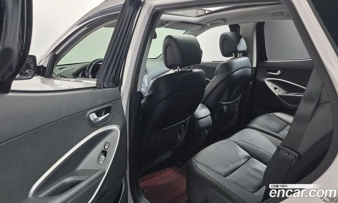 Hyundai Santa Fe 2013 2.0 автомат (гидро), фото 17 Hyundai Santa Fe 2013 2.0 автомат (гидро), фото 17