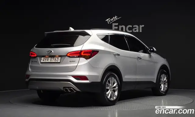 Hyundai Santa Fe 2016 2.0 автомат (гидро), миниатюра 2 Hyundai Santa Fe 2016 2.0 автомат (гидро), миниатюра 2