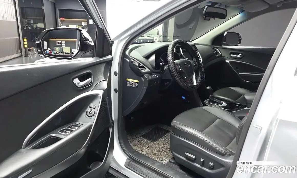 Hyundai Santa Fe 2016 2.0 автомат (гидро), фото 13 Hyundai Santa Fe 2016 2.0 автомат (гидро), фото 13