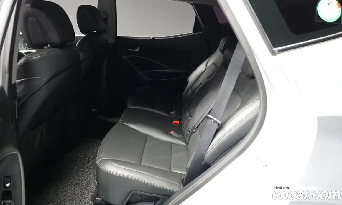 Hyundai Santa Fe 2016 2.0 автомат (гидро), фото 16 Hyundai Santa Fe 2016 2.0 автомат (гидро), фото 16