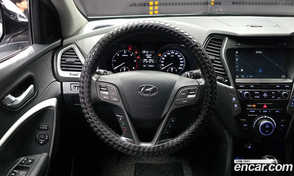 Hyundai Santa Fe 2016 2.0 автомат (гидро), фото 19 Hyundai Santa Fe 2016 2.0 автомат (гидро), фото 19