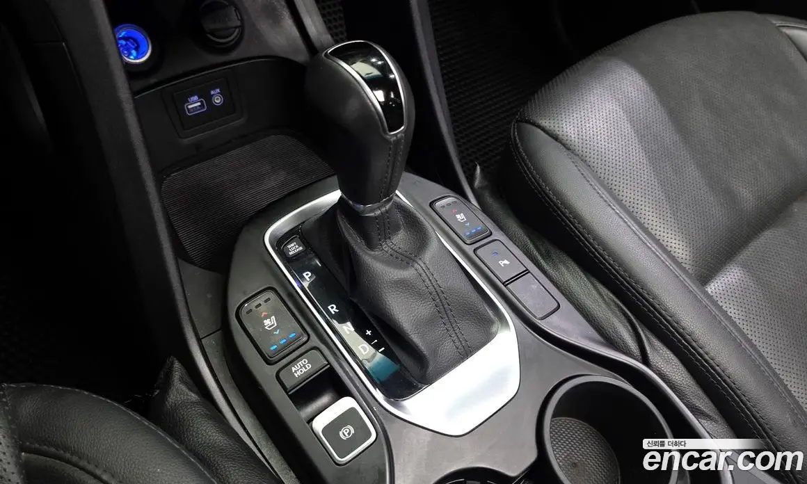 Hyundai Santa Fe 2017 2.0 автомат (гидро), фото 12