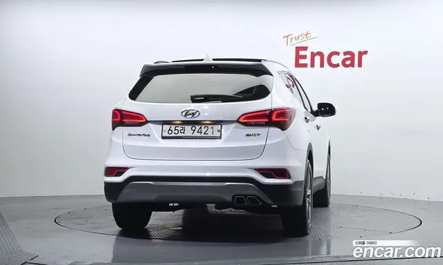 Hyundai Santa Fe 2017 2.0 автомат (гидро), миниатюра 4