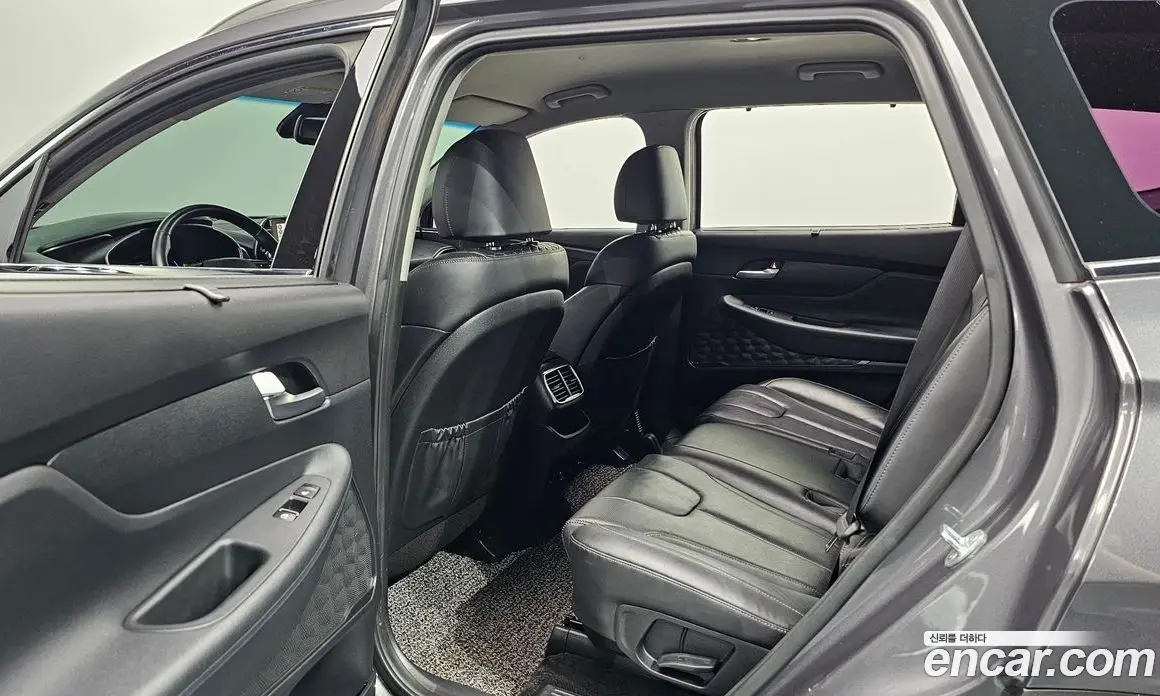 Hyundai Santa Fe 2018 2.0 автомат (гидро), фото 16