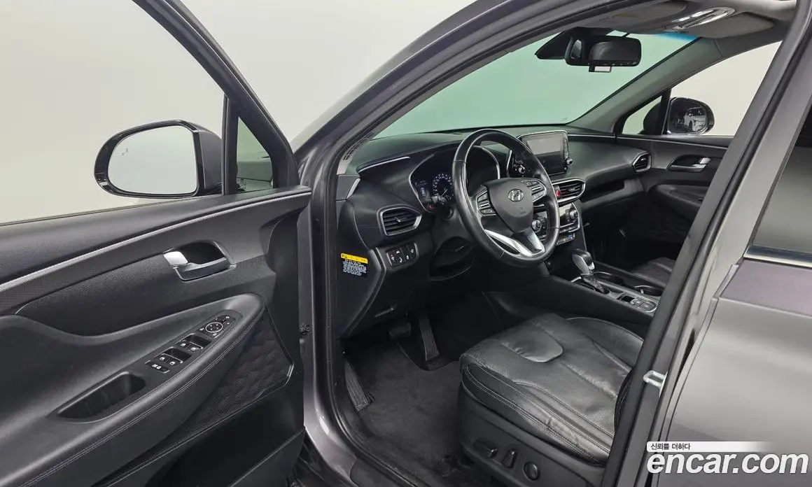 Hyundai Santa Fe 2018 2.0 автомат (гидро), фото 13 Hyundai Santa Fe 2018 2.0 автомат (гидро), фото 13