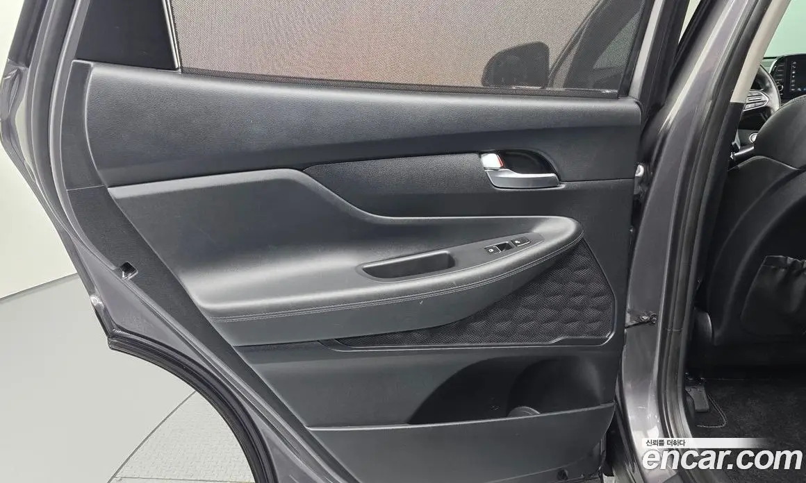 Hyundai Santa Fe 2018 2.0 автомат (гидро), фото 15 Hyundai Santa Fe 2018 2.0 автомат (гидро), фото 15
