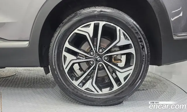 Hyundai Santa Fe 2018 2.0 автомат (гидро), миниатюра 7 Hyundai Santa Fe 2018 2.0 автомат (гидро), миниатюра 7