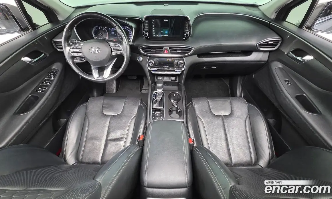 Hyundai Santa Fe 2018 2.0 автомат (гидро), фото 10 Hyundai Santa Fe 2018 2.0 автомат (гидро), фото 10