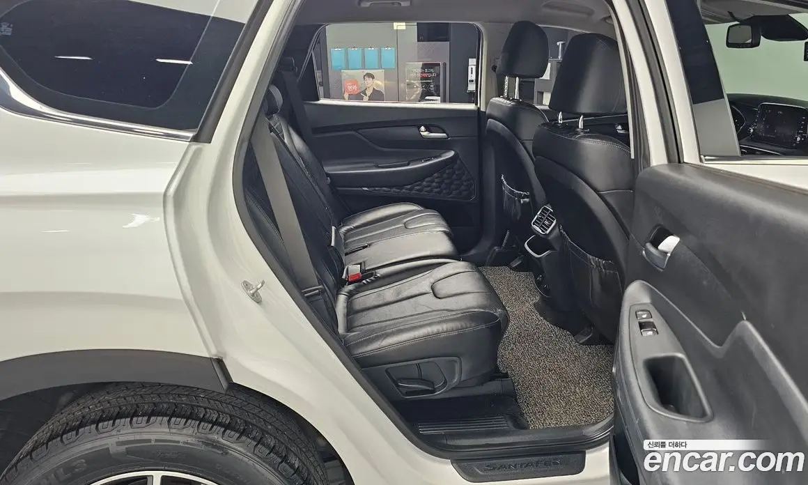Hyundai Santa Fe 2018 2.0 автомат (гидро), фото 17 Hyundai Santa Fe 2018 2.0 автомат (гидро), фото 17