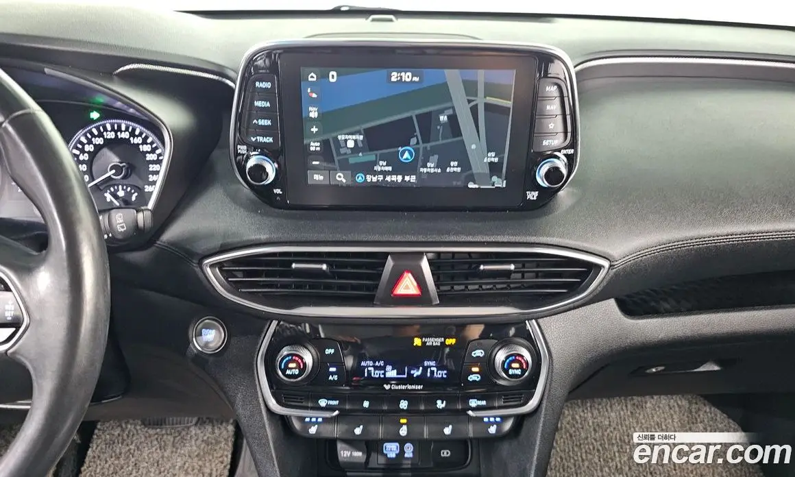 Hyundai Santa Fe 2018 2.0 автомат (гидро), фото 20 Hyundai Santa Fe 2018 2.0 автомат (гидро), фото 20