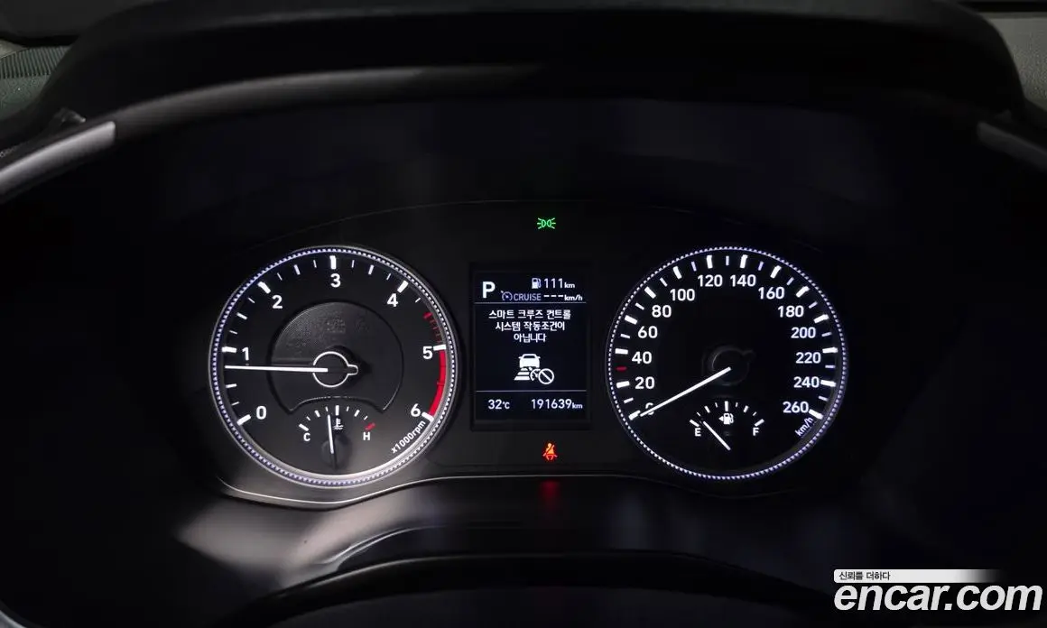 Hyundai Santa Fe 2018 2.0 автомат (гидро), фото 8