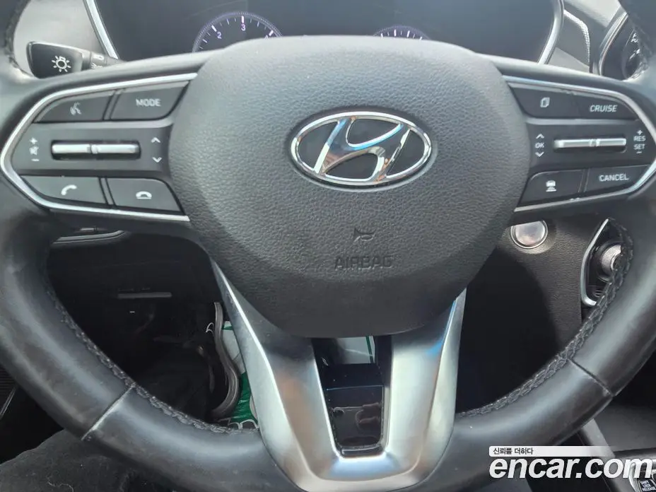 Hyundai Santa Fe 2019 2.0 автомат (гидро), фото 12