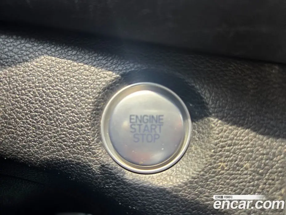 Hyundai Santa Fe 2019 2.0 автомат (гидро), фото 17
