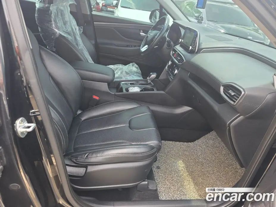 Hyundai Santa Fe 2019 2.0 автомат (гидро), фото 9
