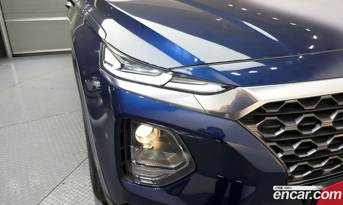 Hyundai Santa Fe 2019 2.0 автомат (гидро), фото 8 Hyundai Santa Fe 2019 2.0 автомат (гидро), фото 8