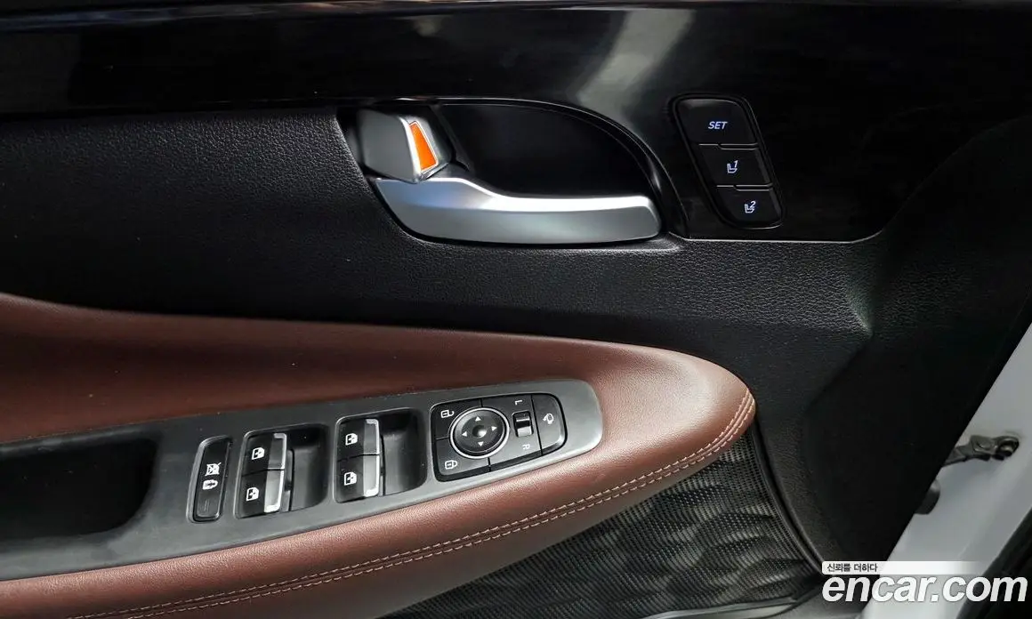 Hyundai Santa Fe 2019 2.0 автомат (гидро), фото 14 Hyundai Santa Fe 2019 2.0 автомат (гидро), фото 14