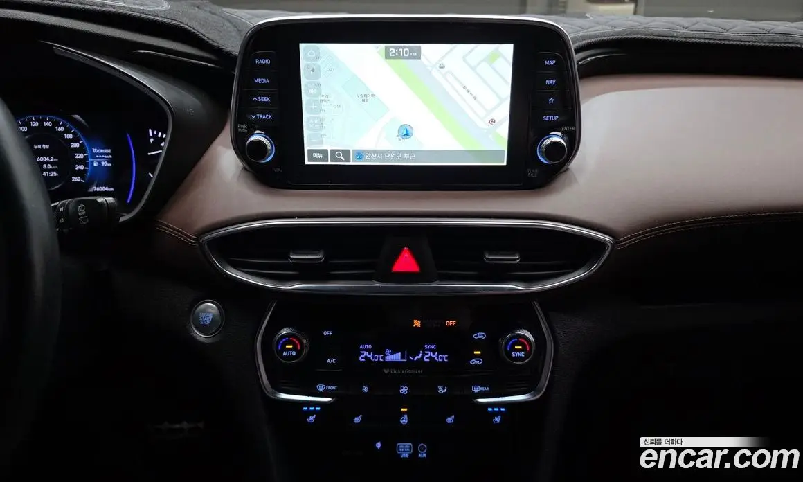 Hyundai Santa Fe 2019 2.0 автомат (гидро), фото 19 Hyundai Santa Fe 2019 2.0 автомат (гидро), фото 19