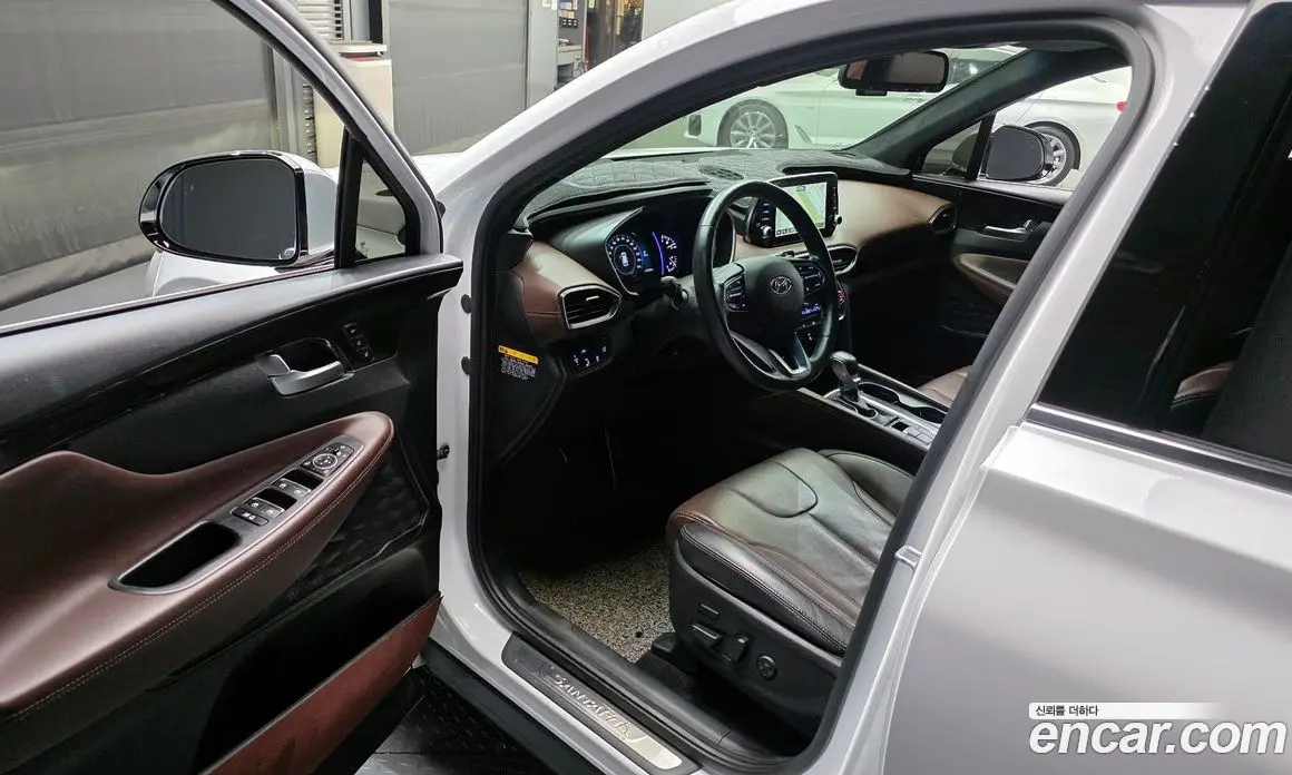Hyundai Santa Fe 2019 2.0 автомат (гидро), фото 10 Hyundai Santa Fe 2019 2.0 автомат (гидро), фото 10