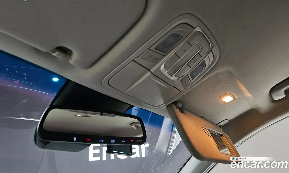 Hyundai Santa Fe 2019 2.0 автомат (гидро), фото 16