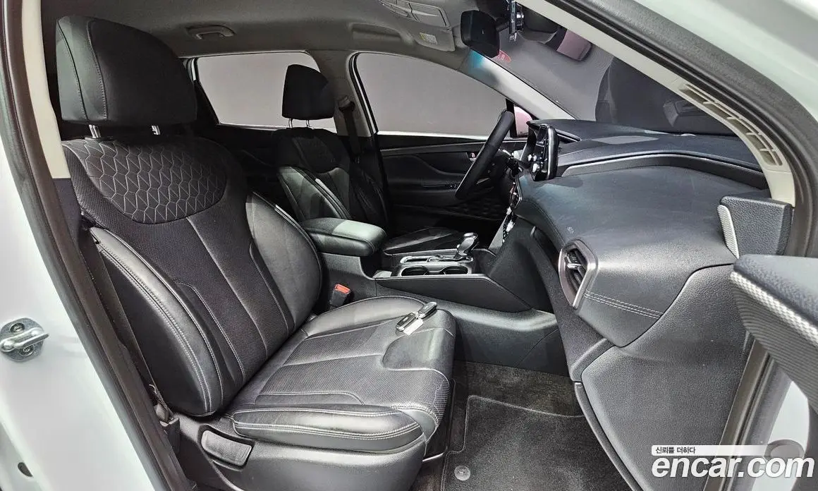 Hyundai Santa Fe 2019 2.0 автомат (гидро), фото 10