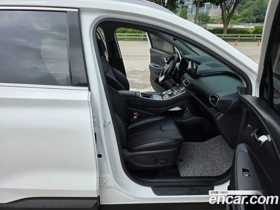 Hyundai Santa Fe 2022 2.5 автомат (гидро), фото 15