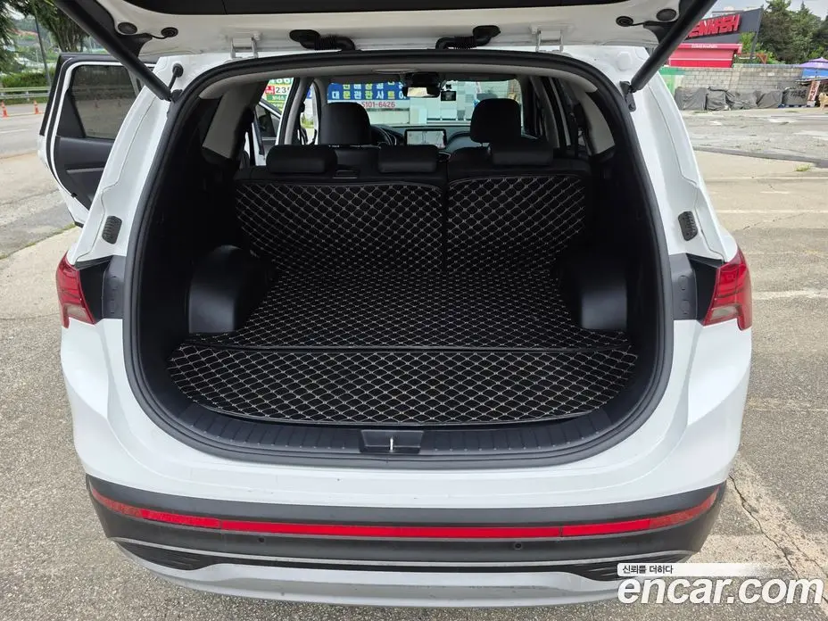 Hyundai Santa Fe 2022 2.5 автомат (гидро), фото 18