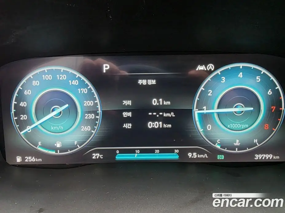 Hyundai Santa Fe 2022 2.5 автомат (гидро), фото 5
