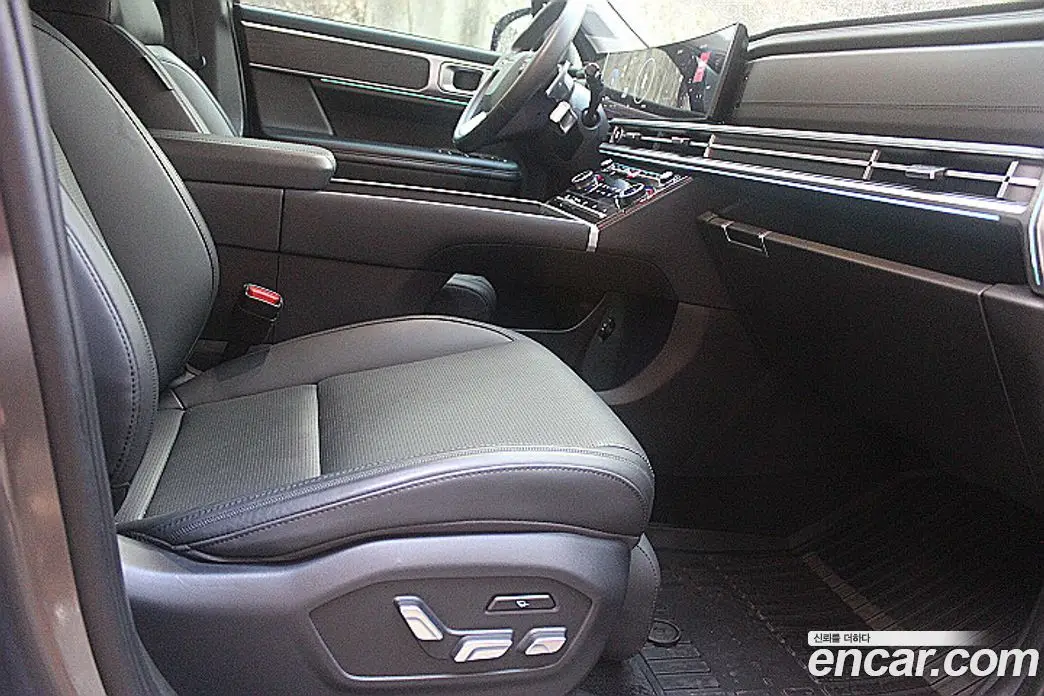 Hyundai Santa Fe 2024 1.6 автомат (гидро), фото 17