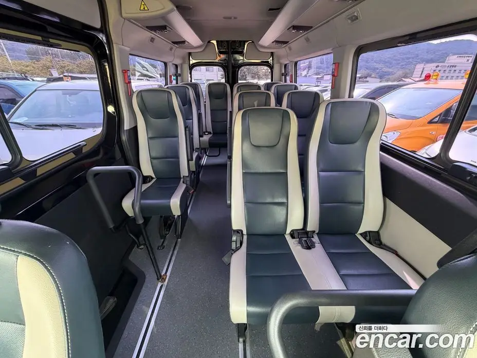 Hyundai Solati 2018 2.5 автомат (гидро), фото 13