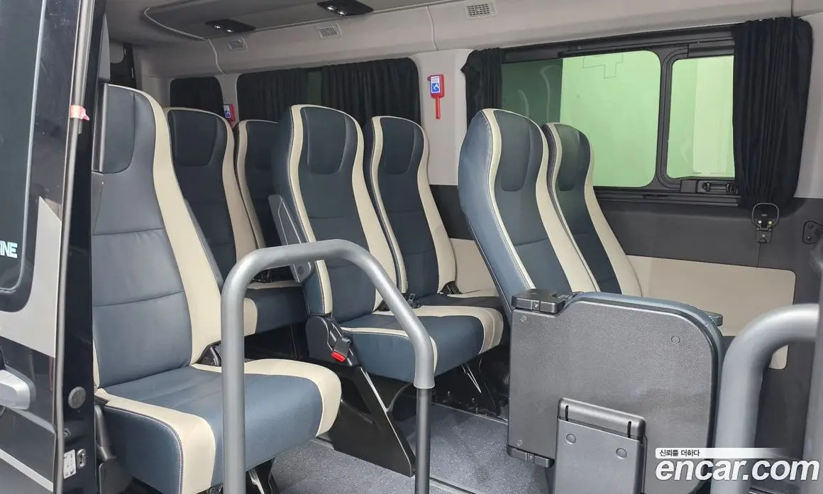Hyundai Solati 2024 2.5 автомат (гидро), фото 16