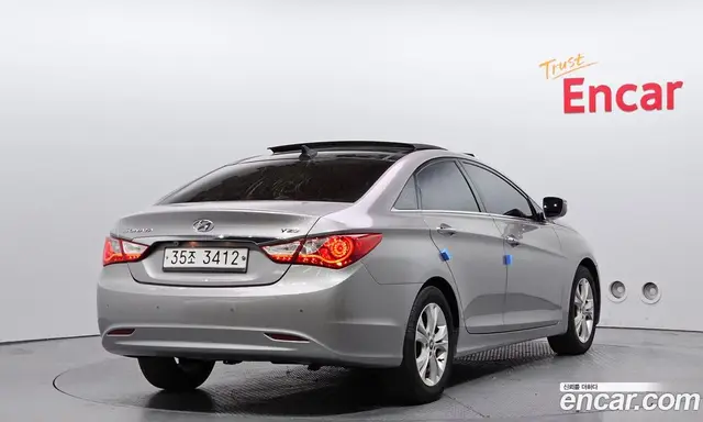 Hyundai Sonata 2011 2.0 автомат (гидро), миниатюра 2